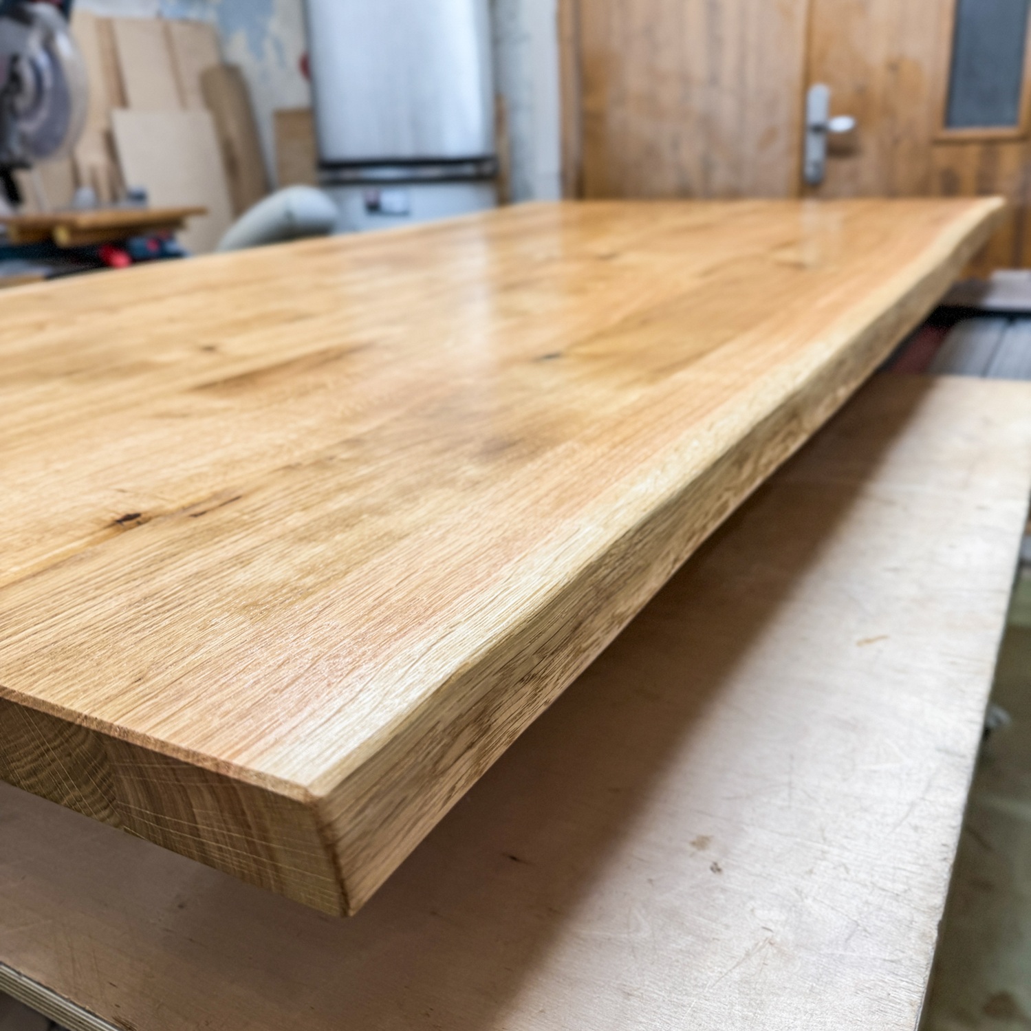 Přírodní hrany stolů_2